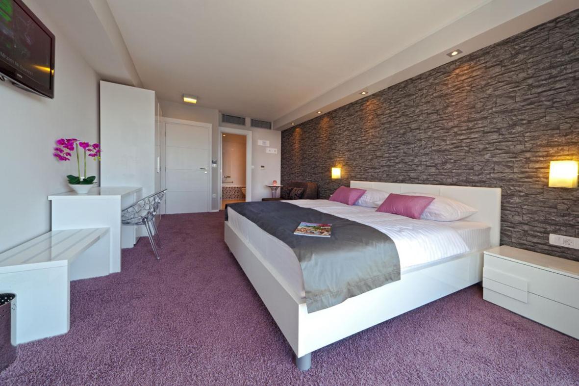 Boutique Hotel Life Rogoznica  Luaran gambar