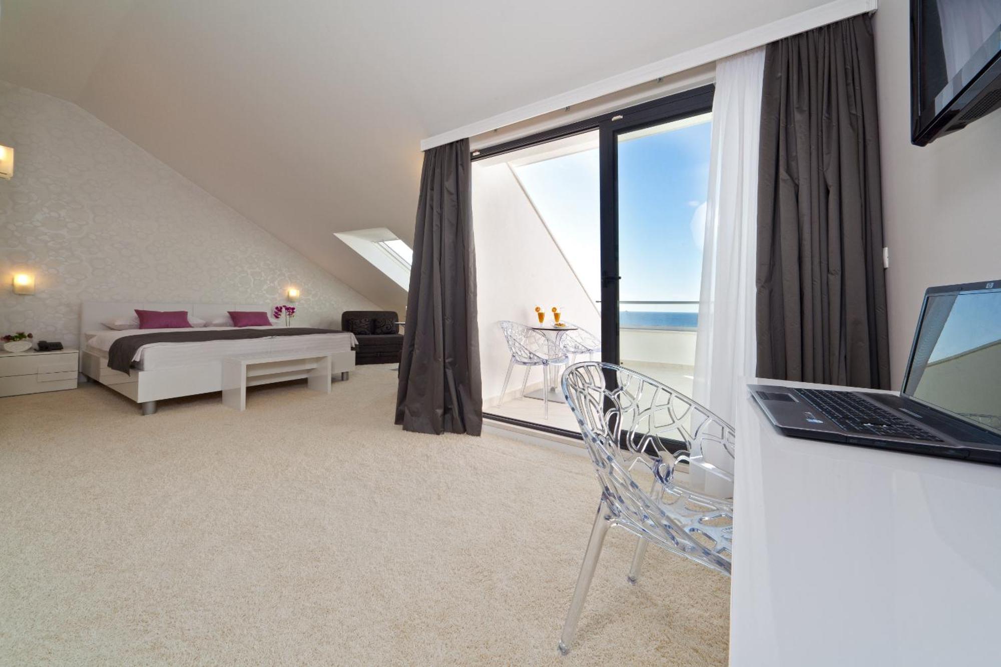 Boutique Hotel Life Rogoznica  Luaran gambar